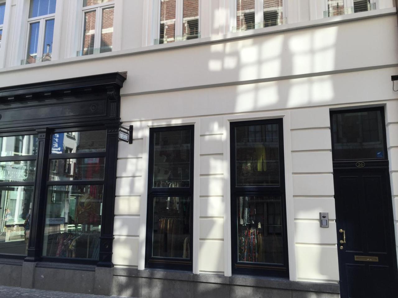 Antwerp Business Suites Exterior photo